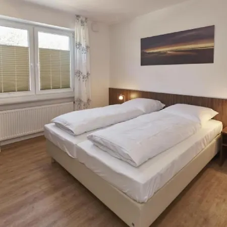 Holiday home Op De Geest 11 *